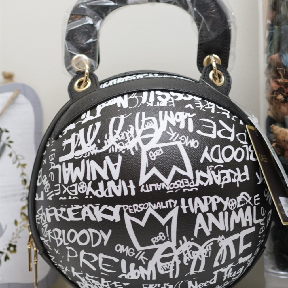 Graffiti Boujee Basketball bag